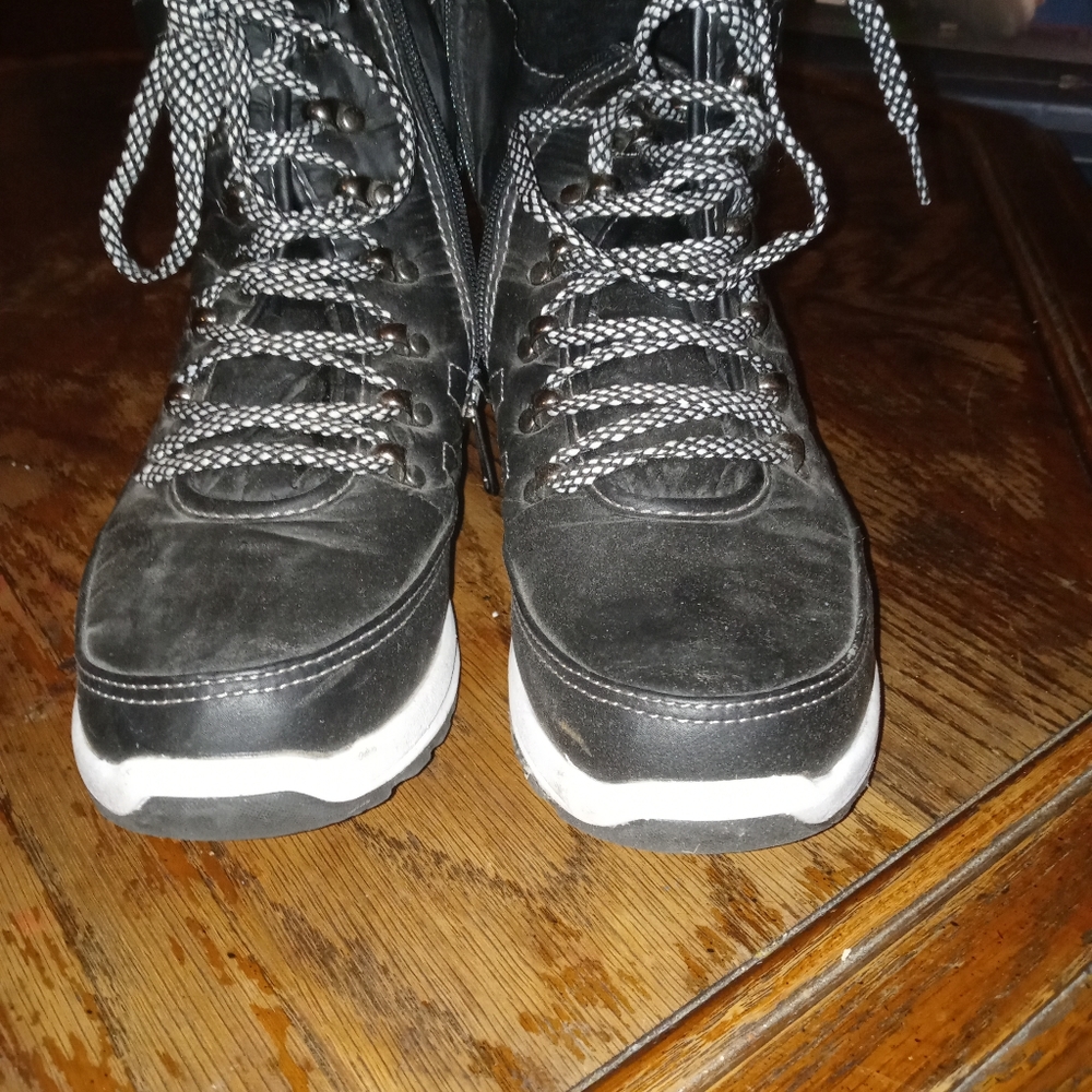 Weather proofshoes